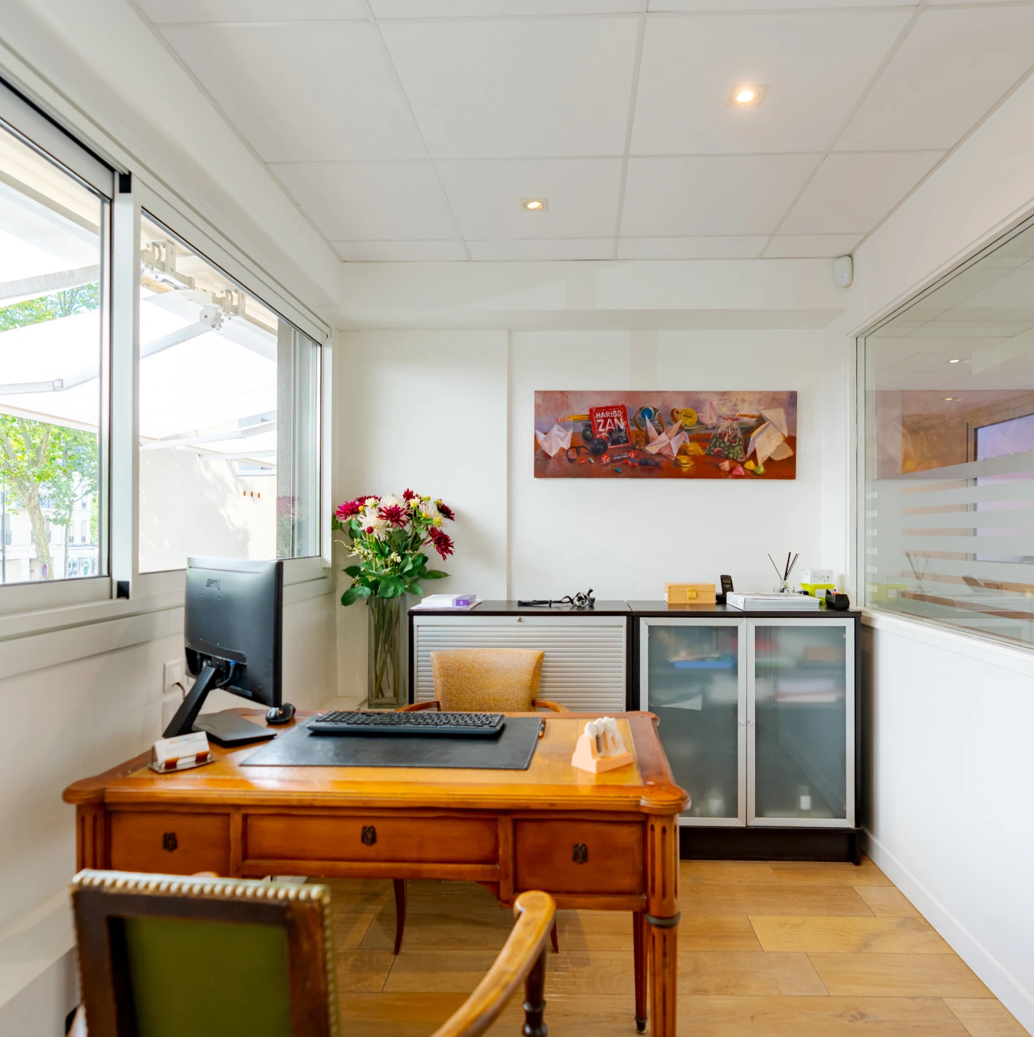 Salle de consultation au cabinet dentaire Escudier à Boulogne-Billancourt